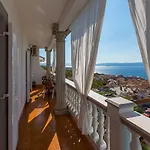 公寓 Einzigartiges Mit Grandiosen Meerblick, Pool, Bbq Und Nur 700 Meter Zum 茨里克韦尼察