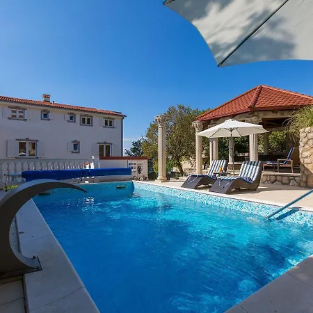 Appartement Einzigartiges Mit Grandiosen Meerblick, Pool, Bbq Und Nur 700 Meter Zum *