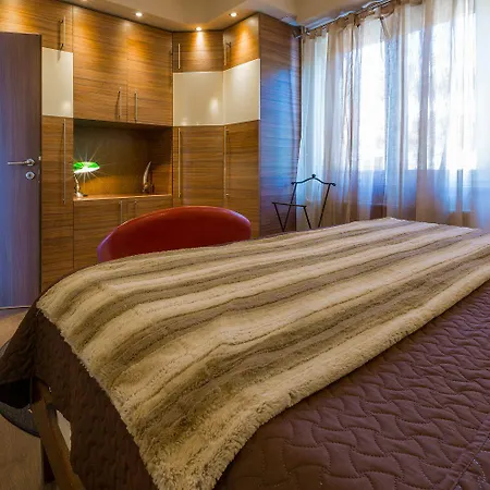 Appartement Einzigartiges Mit Grandiosen Meerblick, Pool, Bbq Und Nur 700 Meter Zum *