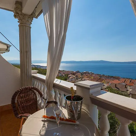Einzigartiges Mit Grandiosen Meerblick, Pool, Bbq Und Nur 700 Meter Zum Crikvenica