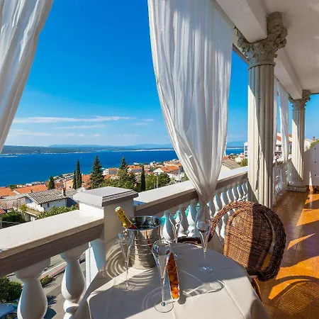 Einzigartiges Mit Grandiosen Meerblick, Pool, Bbq Und Nur 700 Meter Zum