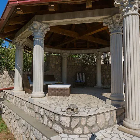 Einzigartiges Mit Grandiosen Meerblick, Pool, Bbq Und Nur 700 Meter Zum * Crikvenica