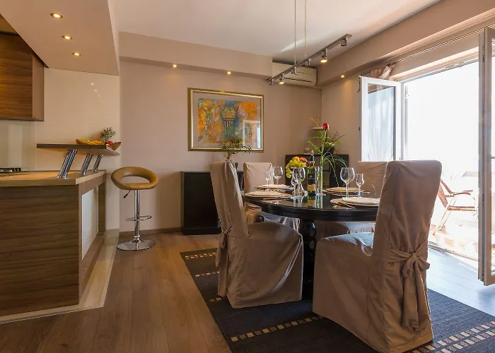 Apartman Einzigartiges Mit Grandiosen Meerblick, Pool, Bbq Und Nur 700 Meter Zum *