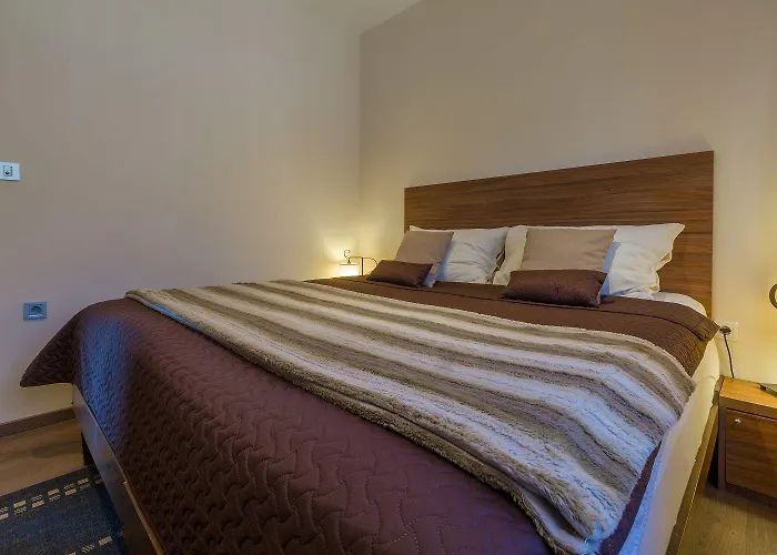 Einzigartiges Mit Grandiosen Meerblick, Pool, Bbq Und Nur 700 Meter Zum Apartman