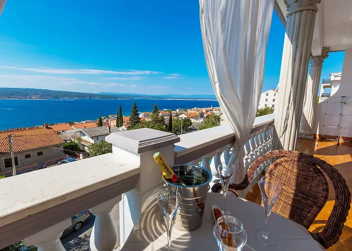 Apartman Einzigartiges Mit Grandiosen Meerblick, Pool, Bbq Und Nur 700 Meter Zum