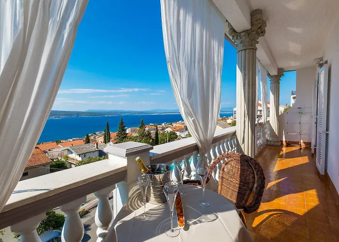 Einzigartiges Mit Grandiosen Meerblick, Pool, Bbq Und Nur 700 Meter Zum